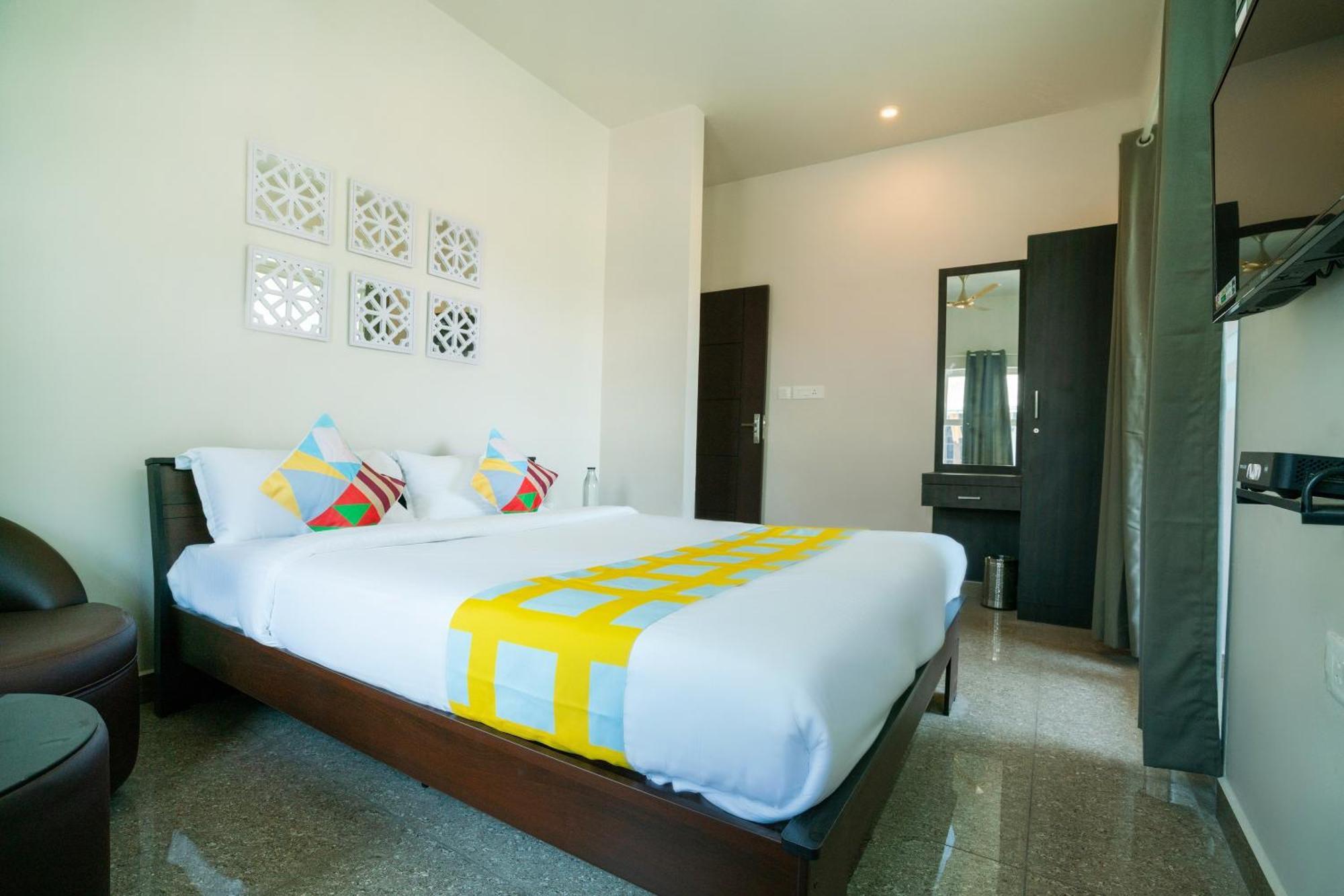 Super Hotel O Elegant Kings Park Residency Tripunithura Екстериор снимка